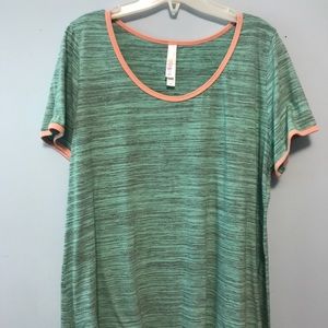 LuLaRoe Classic Tee Tunic